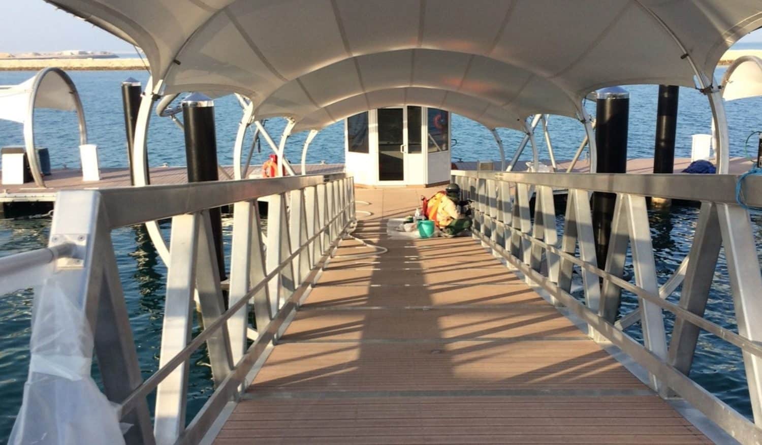 STATION DE TRANSPORT MARITIME