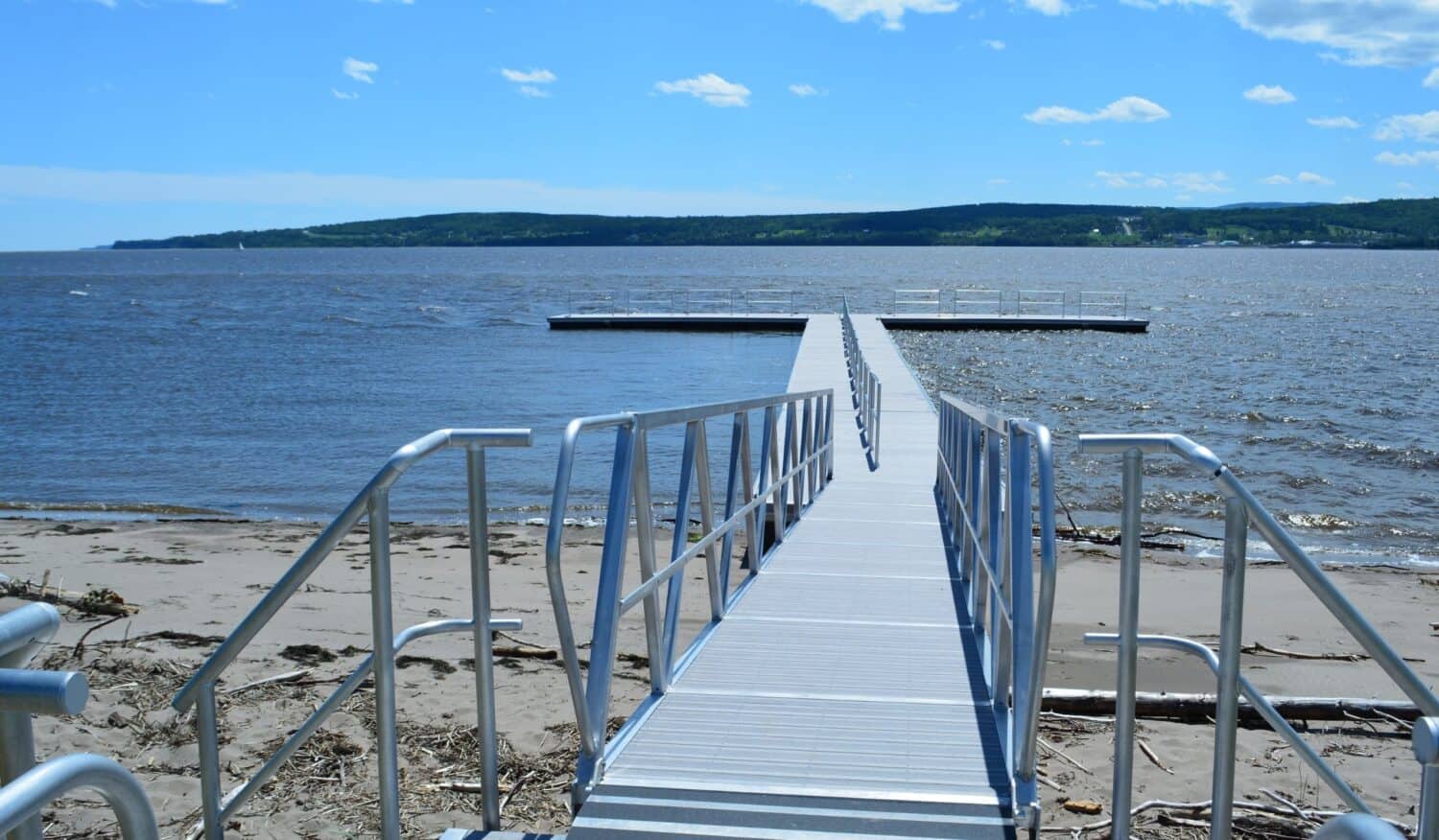 Aluminum pedestrian bridge Structurmarine